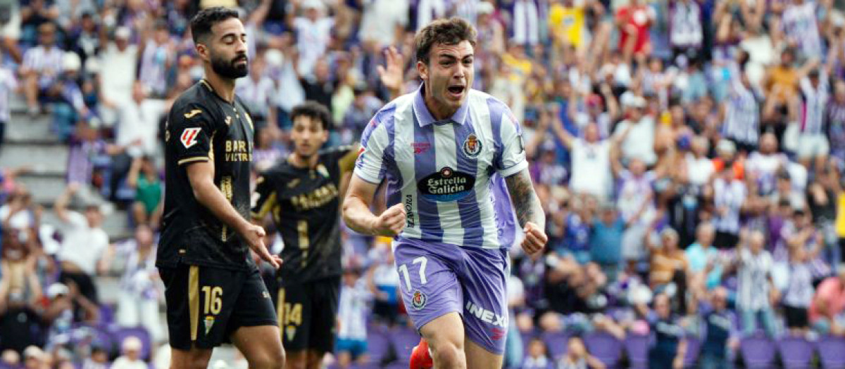 El Córdoba cayó remontado por el Valladolid