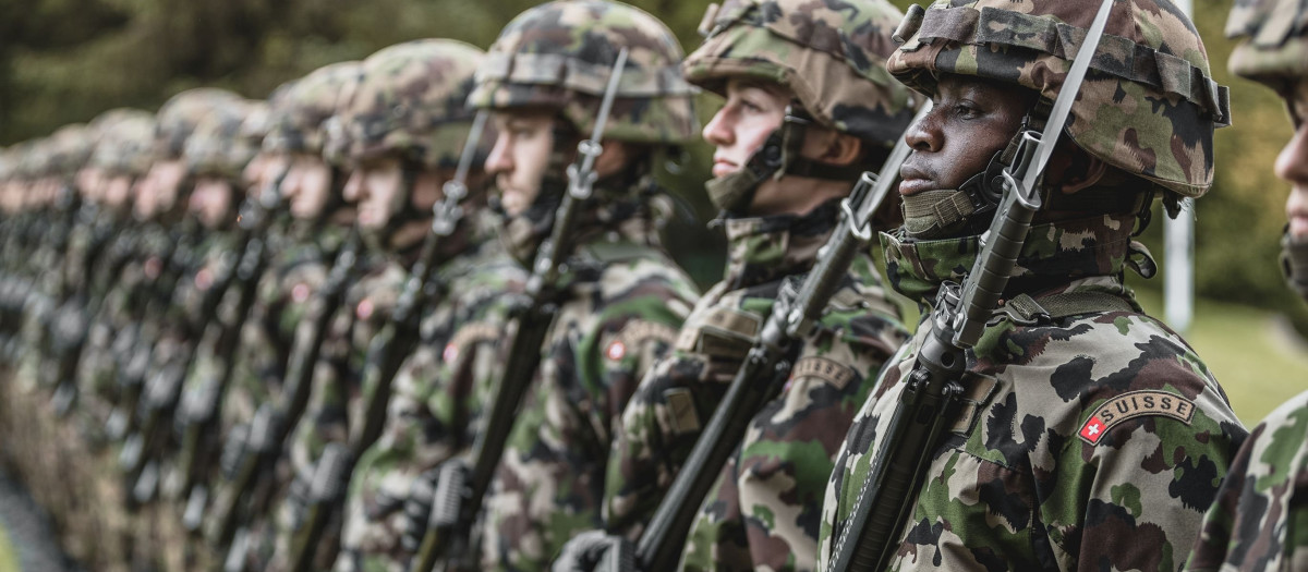 Militares suizos en una imagen de archivo