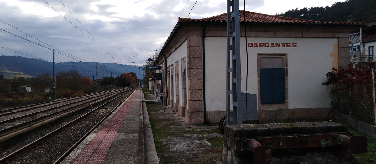 Muere un hombre tras ser arrollado por un tren en Cenlle, en Orense