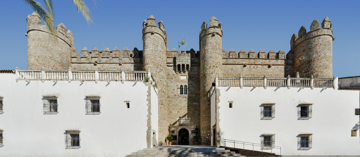 Parador de Zafra (Badajoz), en una fortaleza espectacular