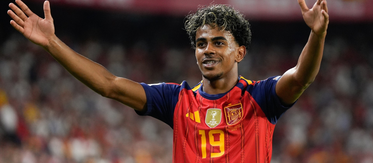 Lamine Yamal, durante el partido España - Croacia