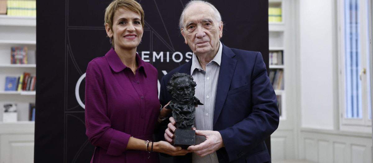 María Chivite y Fernando Méndez-Leite, presidente de la Academia de Cine