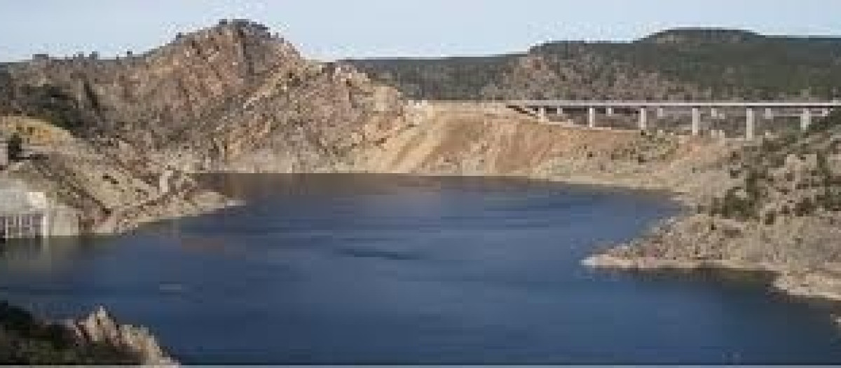 Imagen del embalse de Contreras