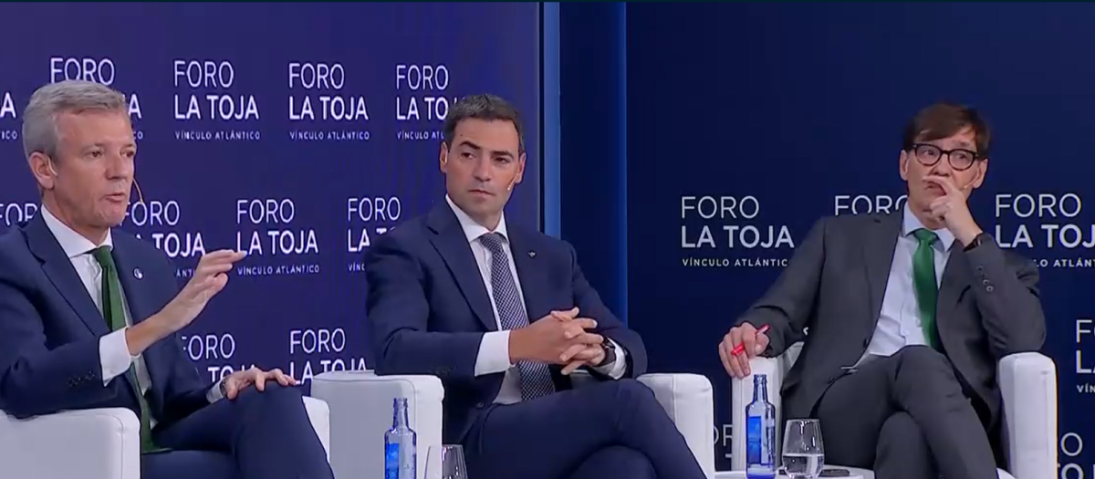 Los presidentes de Galicia, País Vasco y Cataluña en el Foro La Toja