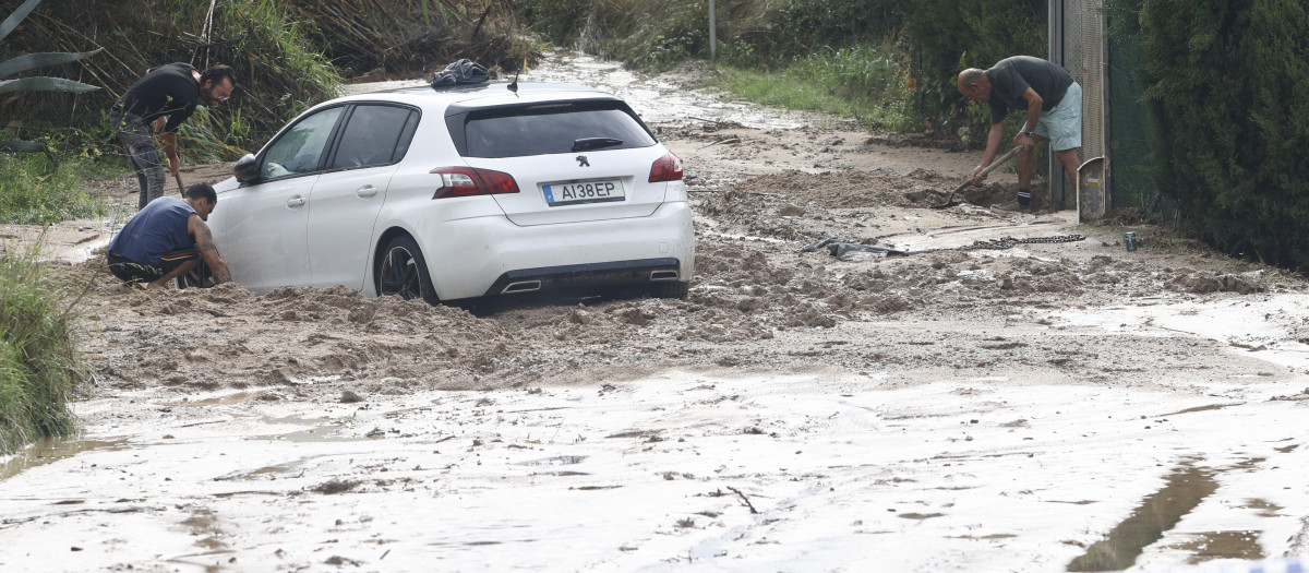 Lluvias torrenciales imprevistas causan estragos en Granollers y anegan Barcelona