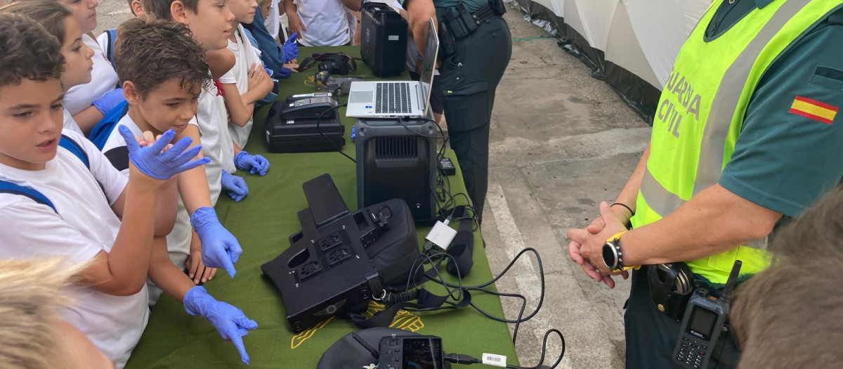 Jornada de puertas abiertas en la Comandancia de la Guardia Civil de Córdoba (2026)