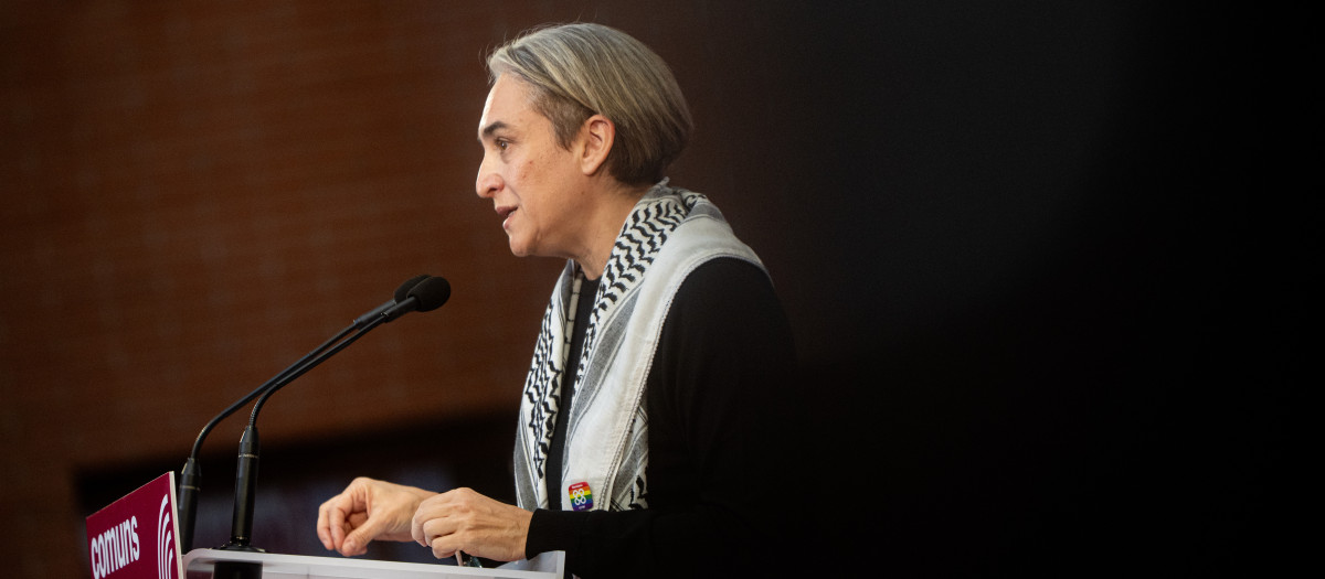 La exalcaldesa de Barcelona, Ada Colau, es la favorita para encabezar las listas de Frente Amplio