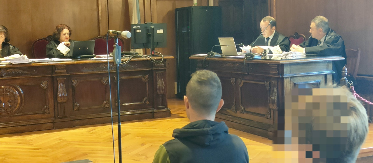 Juicio contra Gabriel M.P., acusado de intentar asesinar a su madre a golpes, en la vivienda familiar de Bueu (Pontevedra), en agosto de 2024.

EUROPA PRESS
08/10/2026