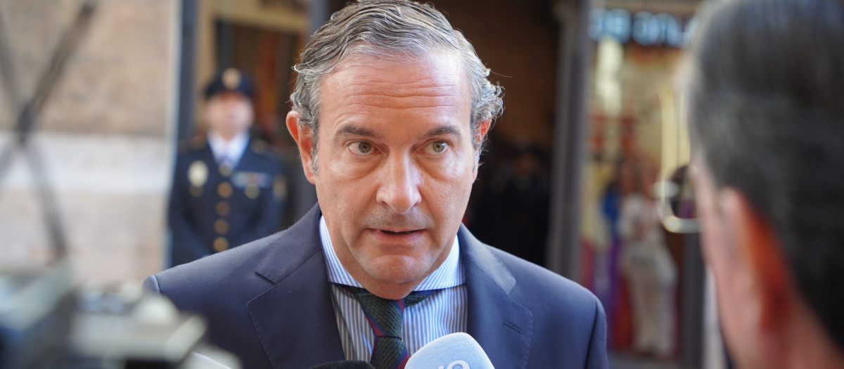 Imagen tomada este viernes del portavoz del PP en las Cortes Valencianas, Nando Pastor