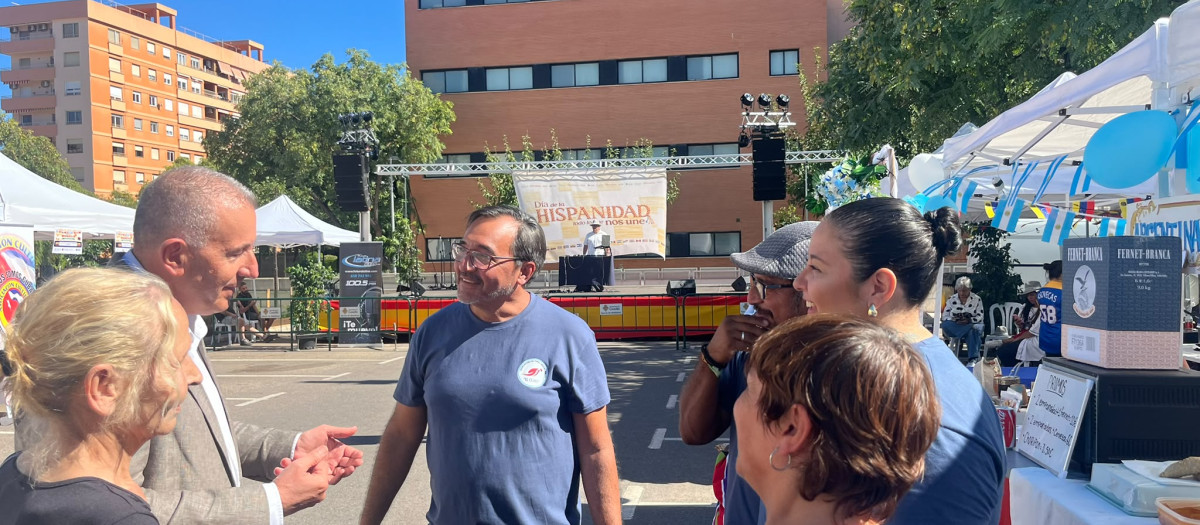 Imagen de los actos por el Día de la Hispanidad en Castellón