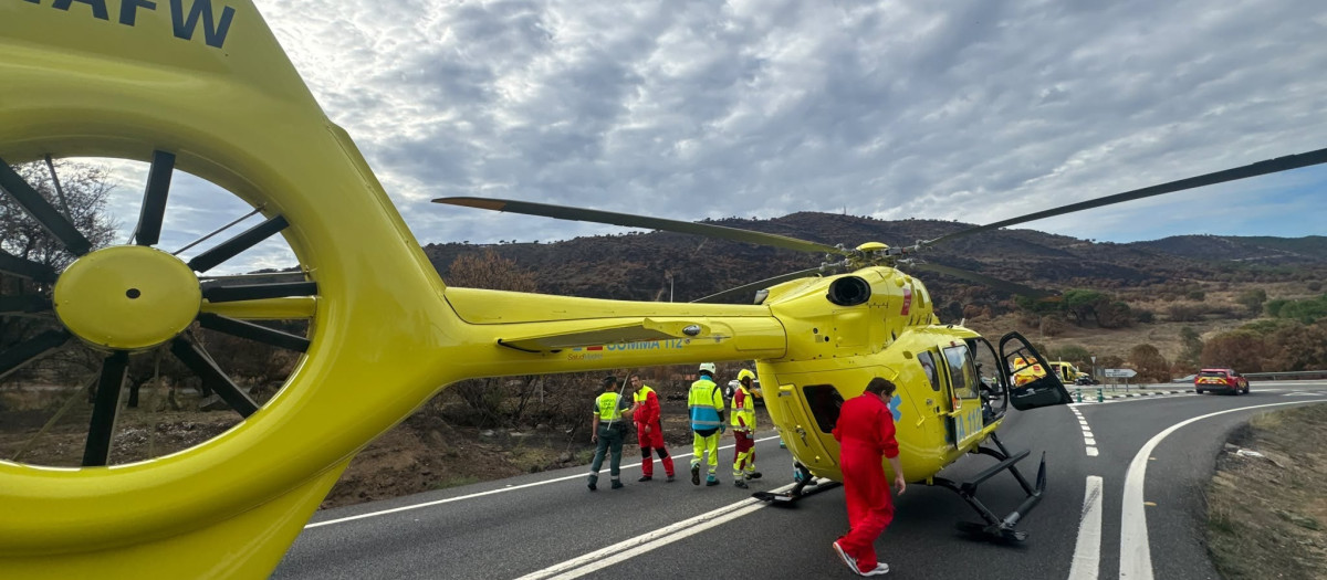 Helicóptero del Summa 112 en un accidente de tráfico en la Comunidad de Madrid