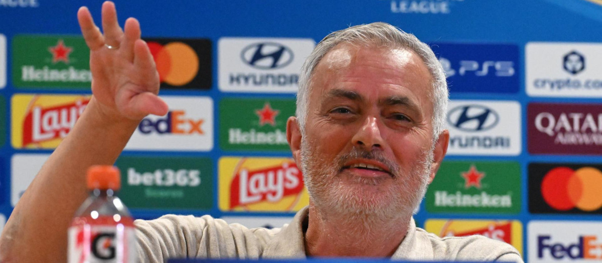 José Mourinho, en la rueda de prensa previa al partido de Champions frente a la Roma