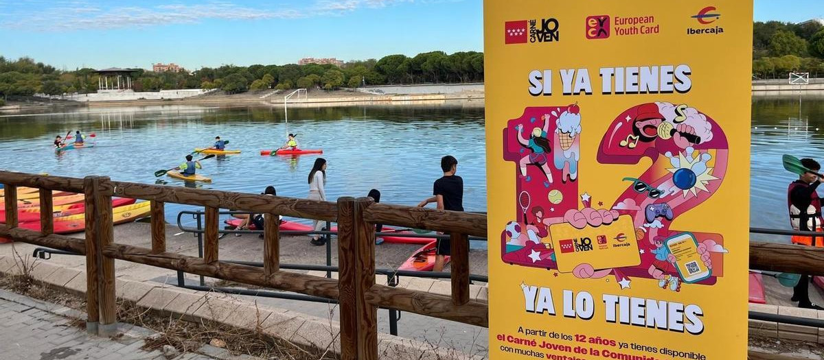 Alumnos del Colegio Santísimo Sacramento en una de las propuestas del Carné Jove