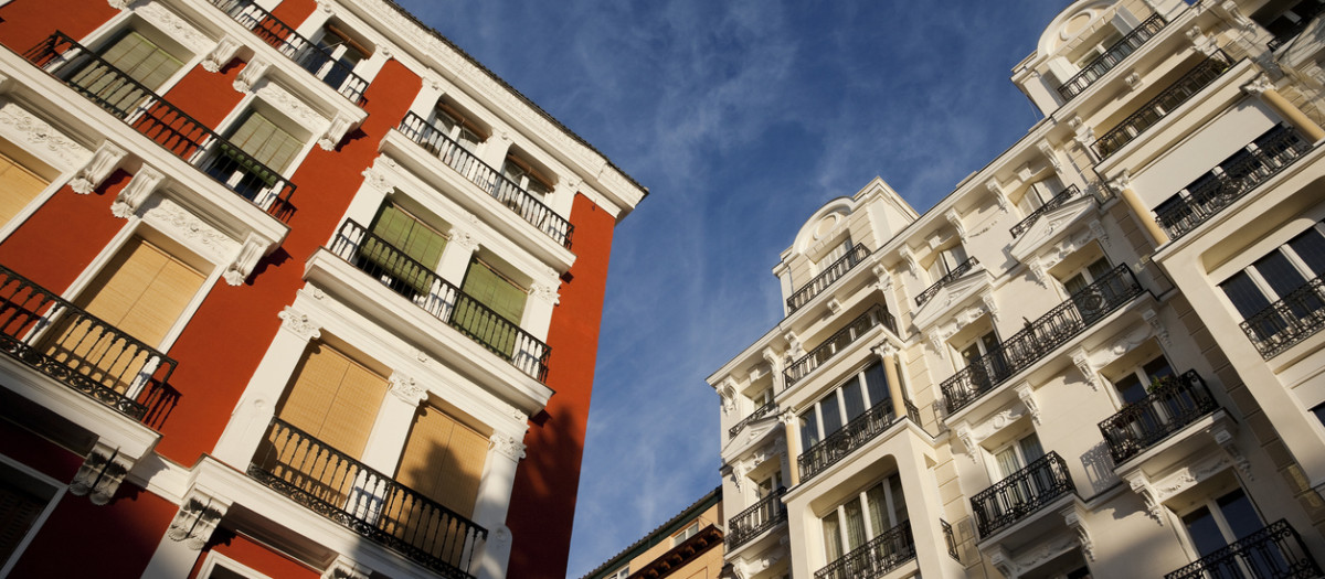 Edificios de una calle de Madrid
