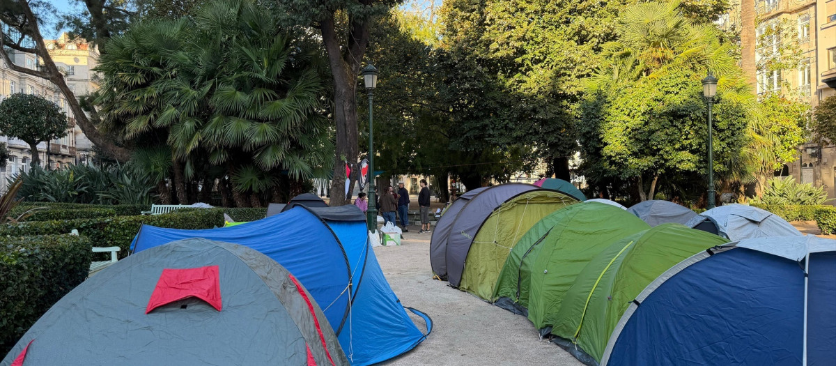 Imagen de la acampada en la Alameda de Vigo

EUROPA PRESS
13/10/2026