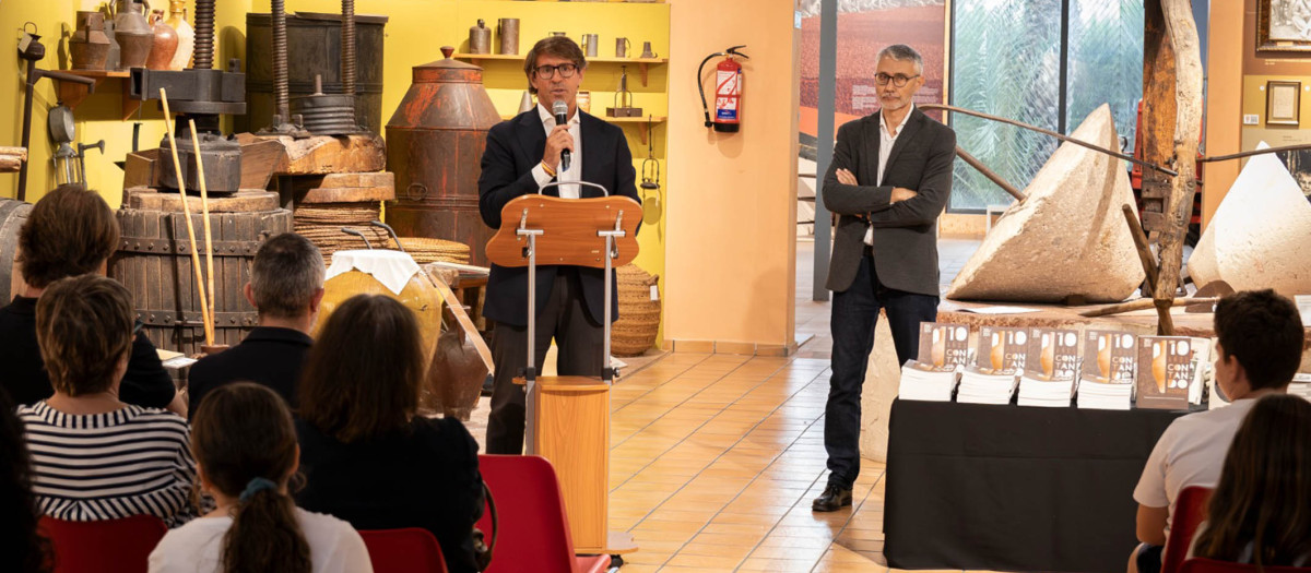 Presentación de publicaciones en el Museo Puçol