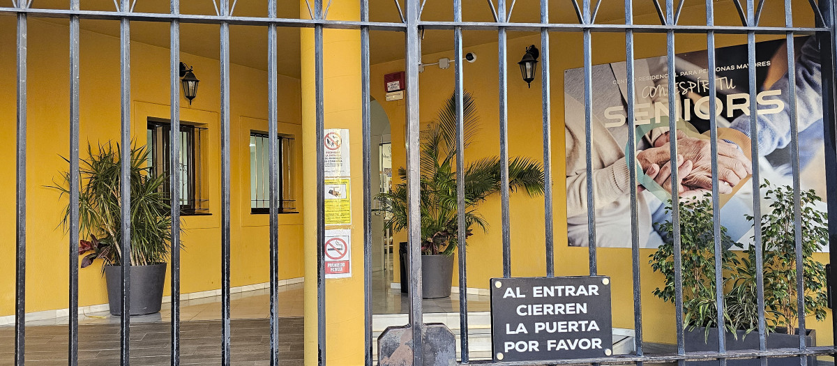 Tanto los fallecidos como los heridos son residentes en el centro, y todos son mayores de 68 años