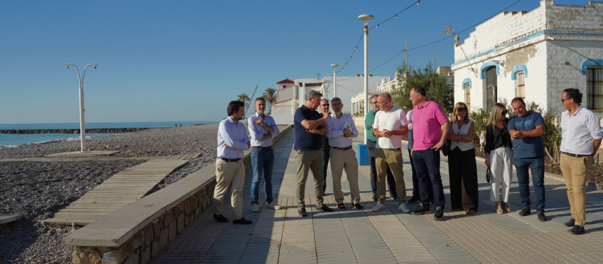 Imagen de Aguilella, Nadal, Mus y Alós en la playa de Moncofa