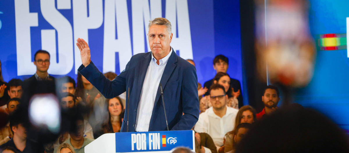 El alcalde de Badalona, Xavier García Albiol, durante un acto de precampaña del PP