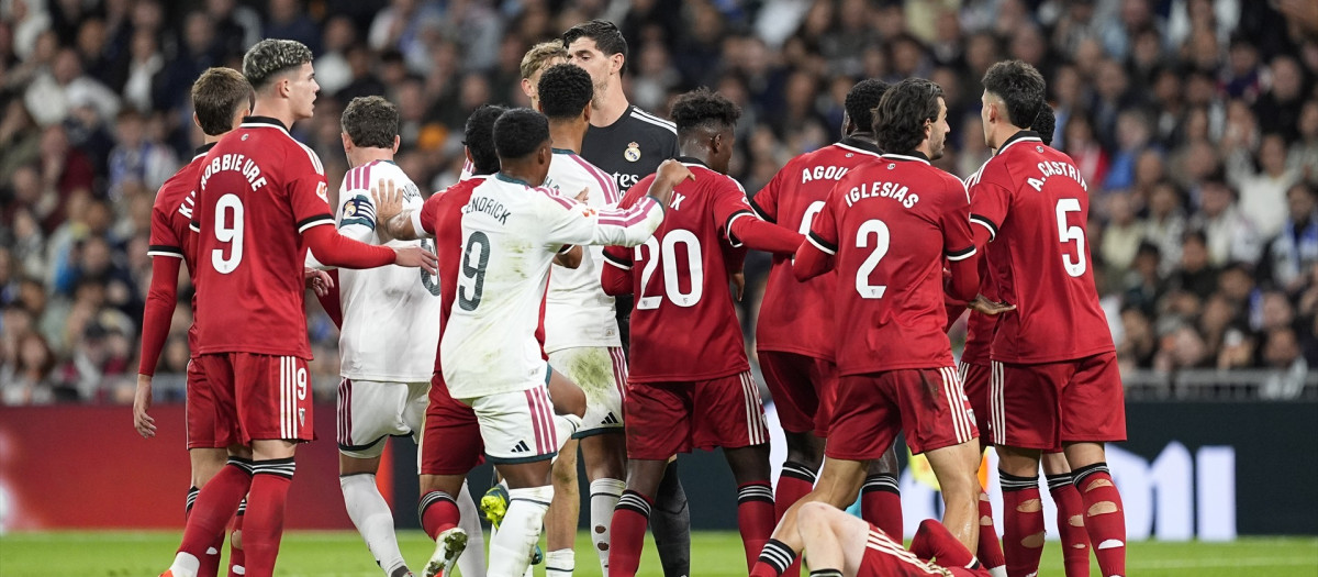 El Sevilla expresó su malestar tras la derrota frente al Real Madrid