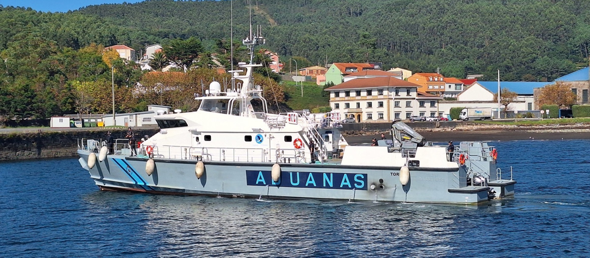 El nuevo patrullero de Vigilancia Aduanera, 'Torgo I', con base en el puerto de Brens en Cee (A Coruña).

REMITIDA / HANDOUT por AGENCIA TRIBUTARIA
Fotografía remitida a medios de comunicación exclusivamente para ilustrar la noticia a la que hace referencia la imagen, y citando la procedencia de la imagen en la firma
19/10/2026
