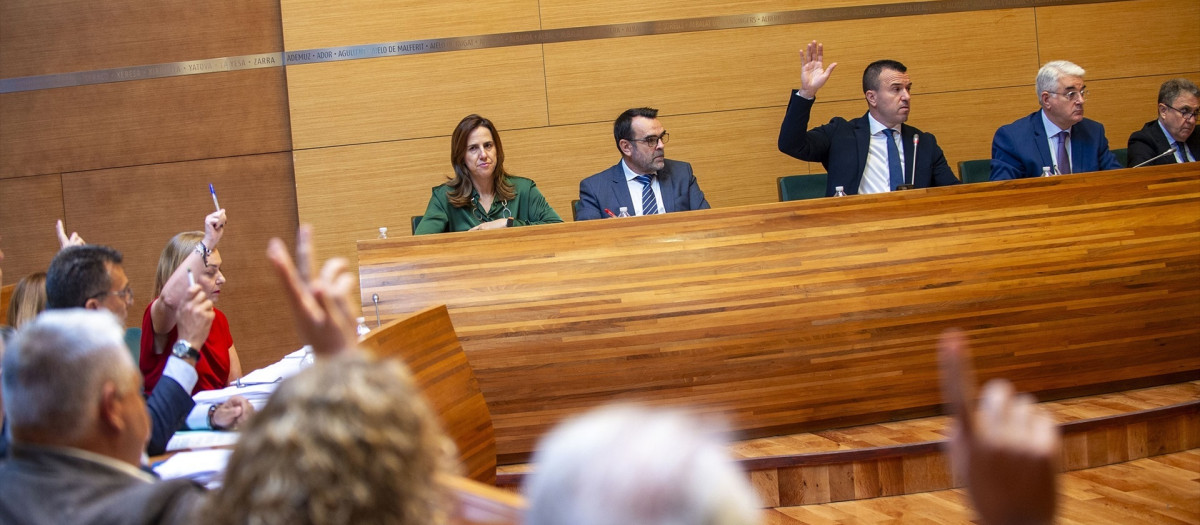 Imagen tomada este martes del pleno ordinario de octubre de 2026 celebrado en la Diputación de Valencia.

REMITIDA / HANDOUT por RAQUEL ABULAILA
Fotografía remitida a medios de comunicación exclusivamente para ilustrar la noticia a la que hace referencia la imagen, y citando la procedencia de la imagen en la firma
20/10/2026
