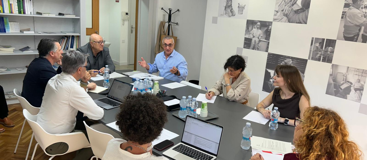 Imagen de la reunión de expertos para el proyecto RuralTEC