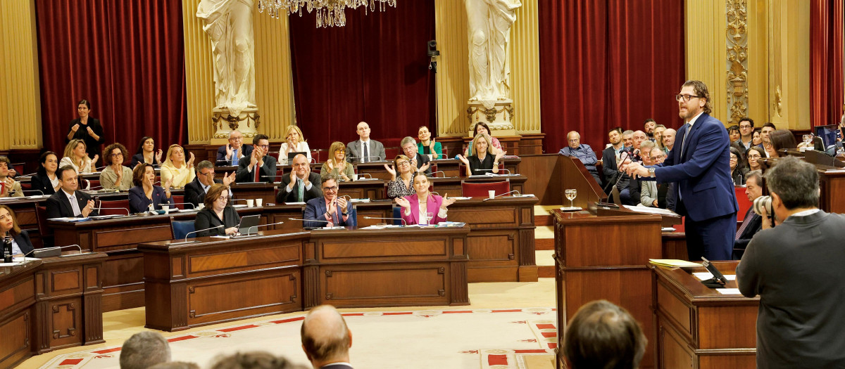 El portavoz popular en la tribuna, este miércoles