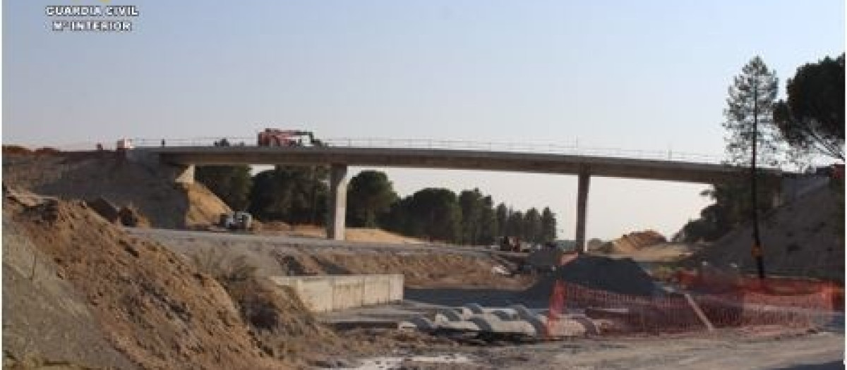 Obras del bypass del AVE en Olmedo, Valladolid