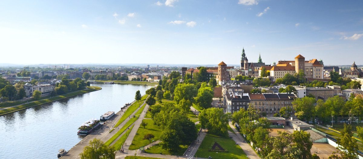 Vista panorámica de Cracovia (Polonia), la primera ciudad de Europa declarada Patrimonio de la Humanidad
