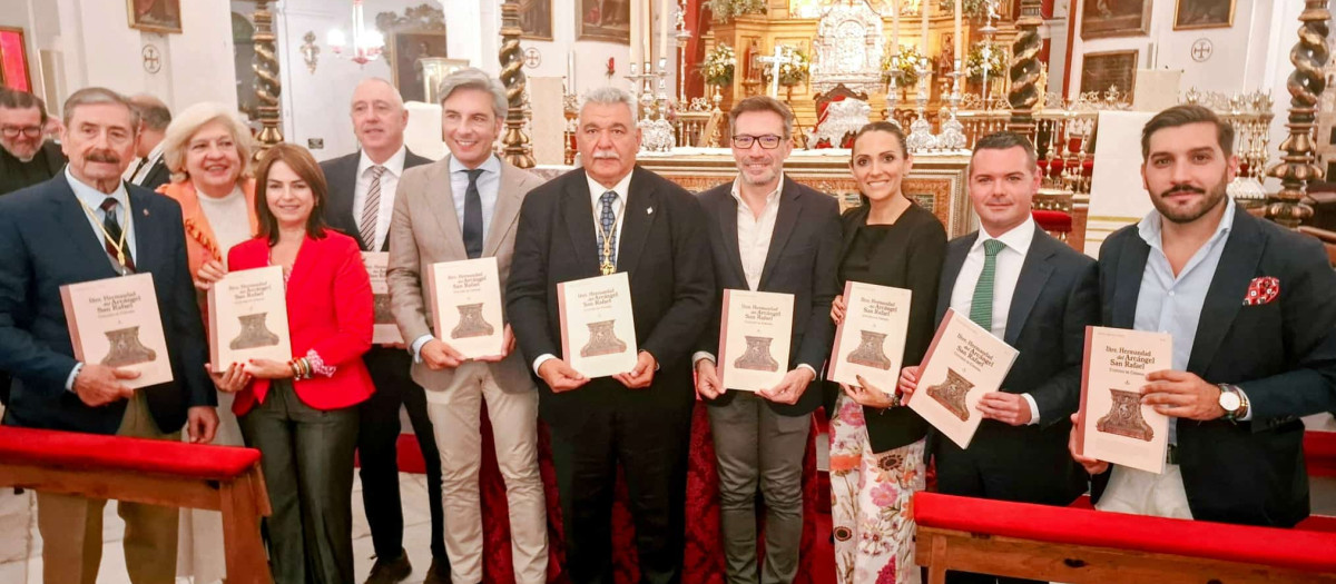 Presentación de la revista de la Hermandad de San Rafael