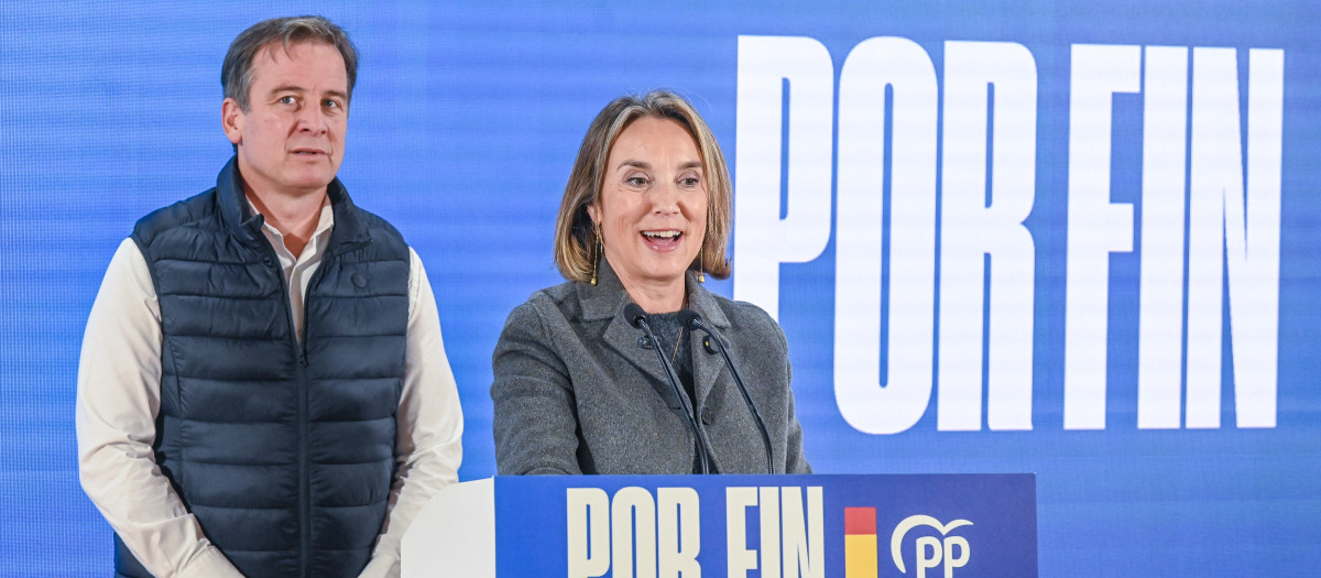 La vicesecretaria nacional de Regeneración Institucional del PP, Cuca Gamarra, participa en una jornada de trabajo en Burgos