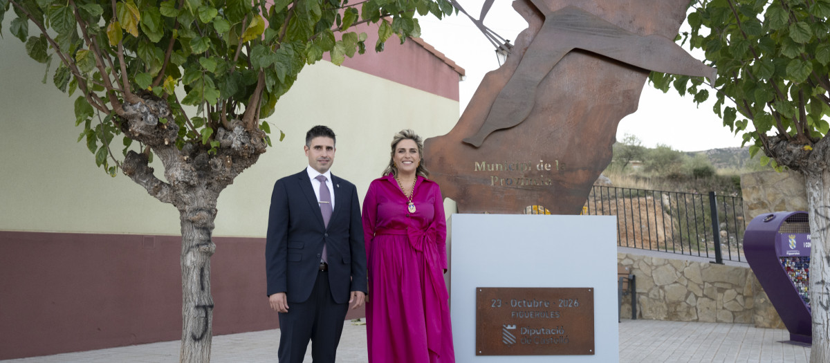 Imagen de la escultura conmemorativa