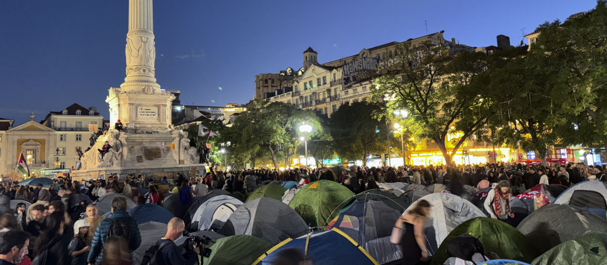 Acampadas por la vivienda en Lisboa