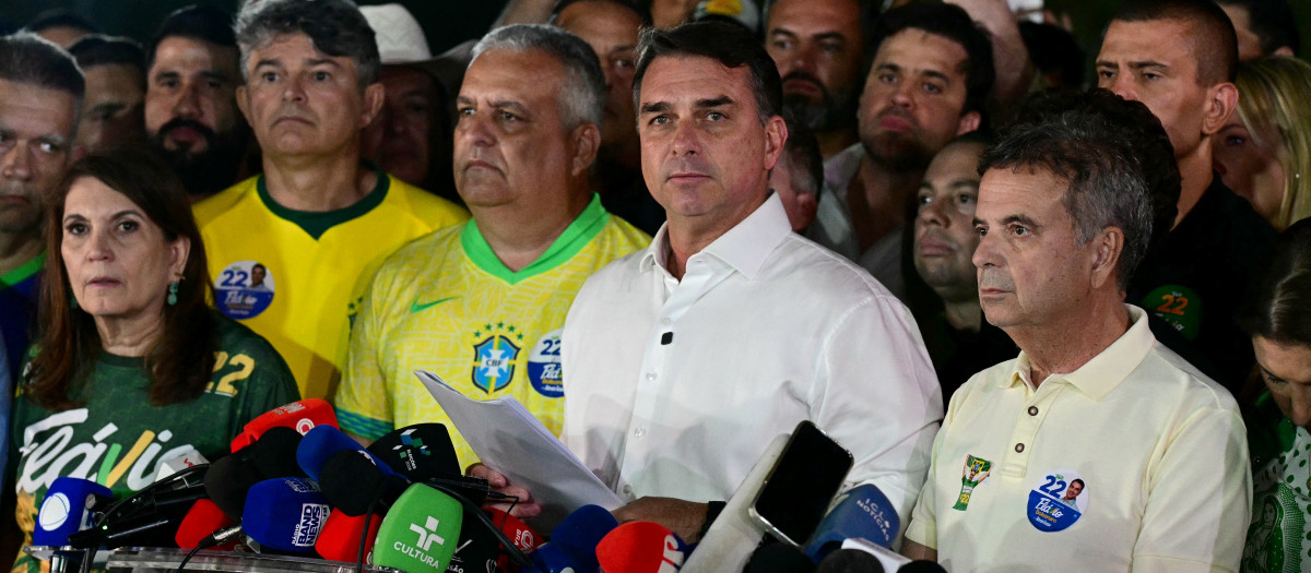 Flavio Bolsonaro tras el resultado electoral este domingo
