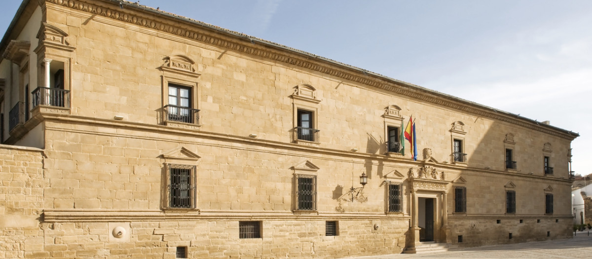 Palacio del Deán Ortega en Úbeda (Jaén), el primero que fue convertido en Parador