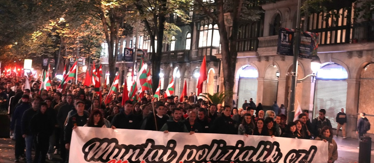 La organización Aske se manifiesta en Bilbao para pedir la puesta en libertad de Aratz y Malen, en prisión provisional acusados de terrorismo

H.BILBAO-EUROPA PRESS
31/10/2026
