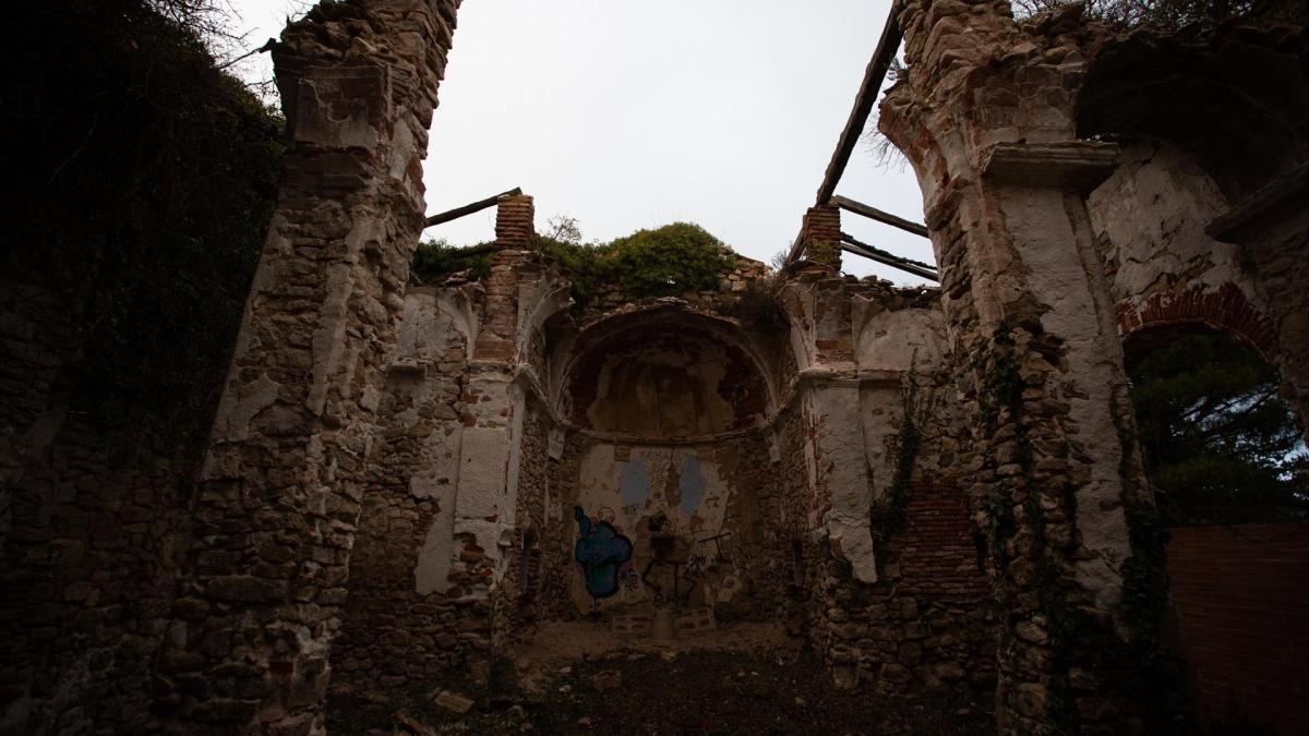 Satanismo, desapariciones y el oscuro secreto que esconde el pueblo fantasma de La Mussara (Tarragona)