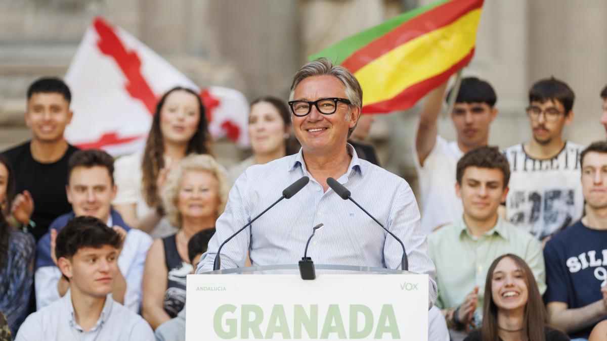 Vox avisa a Moreno: «El acuerdo en Extremadura marca las líneas para el próximo Gobierno de Andalucía»