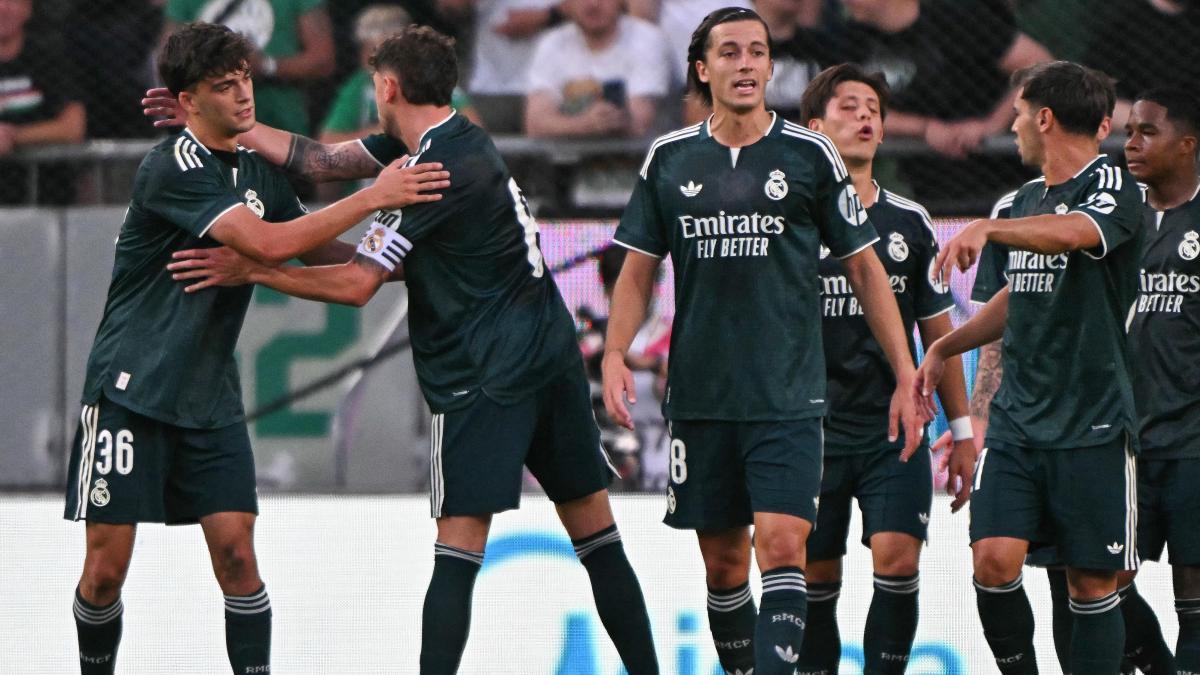 El Real Madrid rinde tributo a Puskas y vence al Ferencváros en su segundo test de la pretemporada