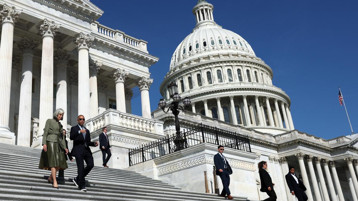 Estados Unidos saca adelante una ley para sancionar a Rusia e Irán con aranceles mucho más agresivos