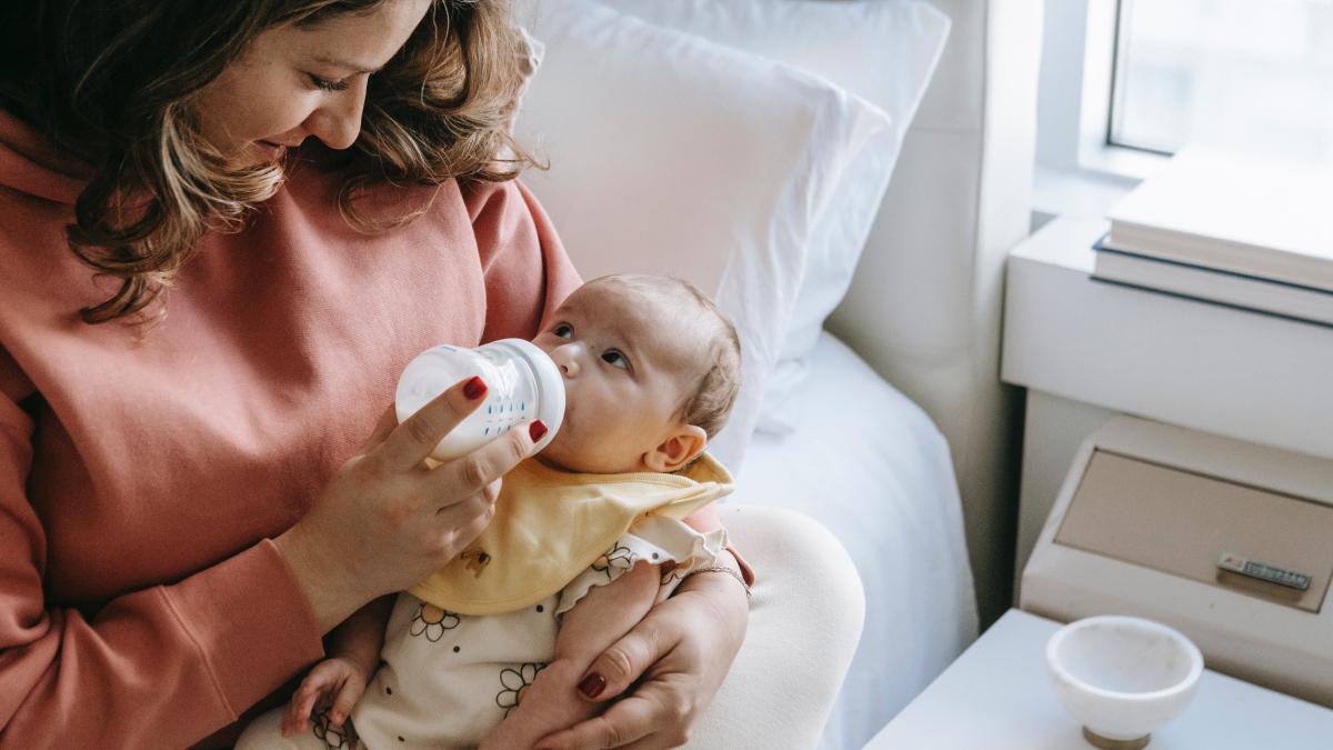 Juanma Lorente, abogado: «La empresa te está calculando mal tu permiso de lactancia»