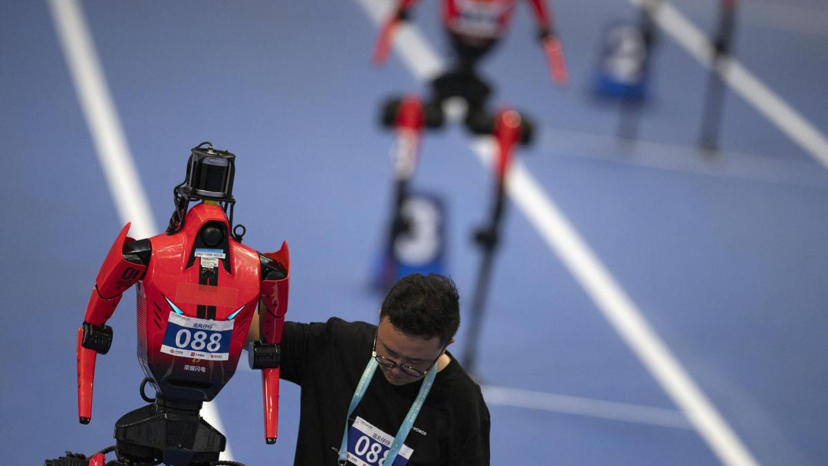 Un robot humanoide bate el tiempo de Usain Bolt en los 100 metros: 9,39 segundos