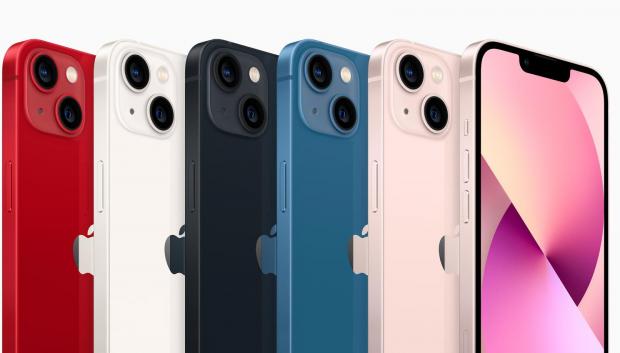 El iPhone 13 tiene cinco colores con la novedad del rosa