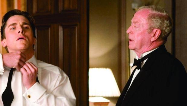El papel de Alfred, el mayordomo de las películas de Batman, es uno de los favoritos del actor británico
