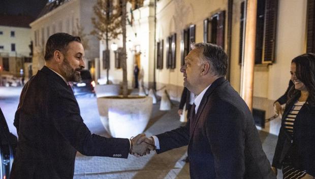 Abascal y Orbán, a su encuentro en Budapest.