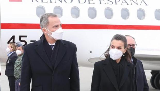 Los Reyes, a su llegada al aeropuerto de Viena-Schwechat, este lunes