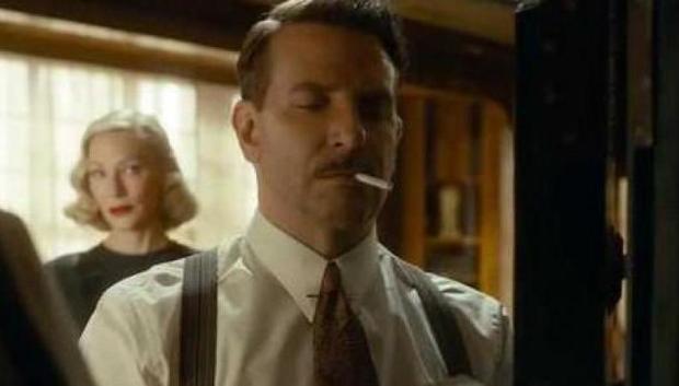 Bradley Cooper y Cate Blanchet en 'El callejón de las almas perdidas', dirigida por Guillermo del Toro