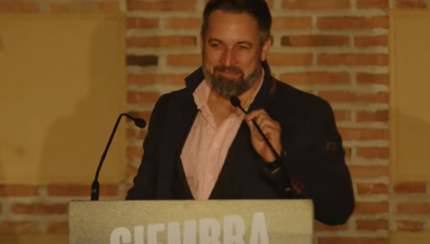 Santiago Abascal ha criticado que "Los Tezanos de izquierdas y de derechas han jugado con las encuestas de una manera corrupta"
