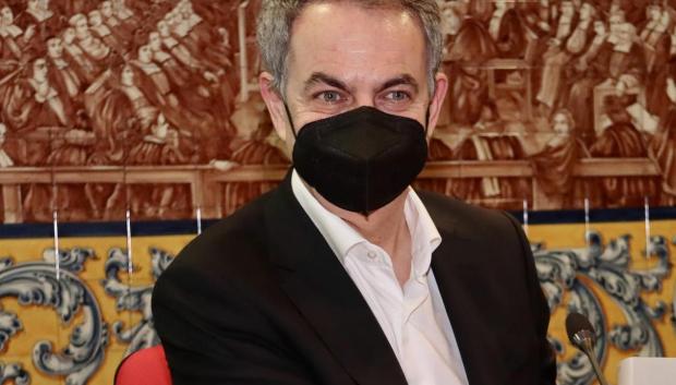 La última aparición pública del exjefe del Ejecutivo socialista fue del pasado miércoles, cuando presentó una reedición de la biografía de Manuel Azaña en Talavera de la Reina